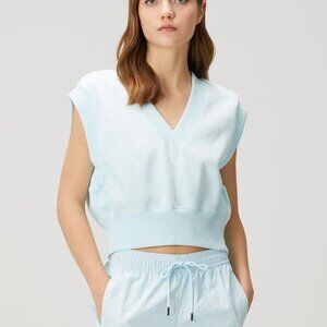 NIKE Women's Phoenix Fleece V-Neck Crop Tank Size XS In Glacier Blue/Sail